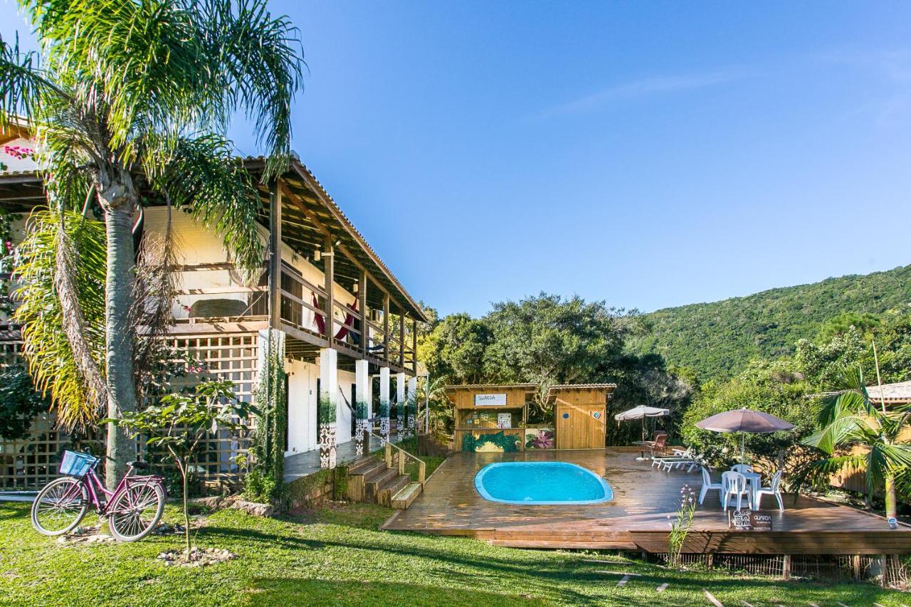 Pousada Guarda Beach House Guarda do Embaú Esterno foto